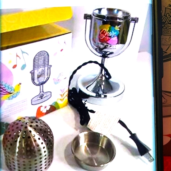 NIB, Scentsy Warmer Share Your Song Reunion 2016. Microphone Wax Warmer. - Picture 1 of 15
